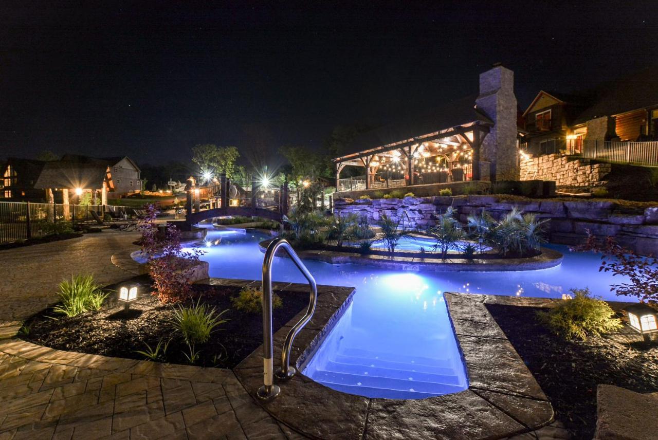 בראנסון Watermill Cove Resort Lakefront Lodge By Silver Dollar City Pool Lazy River מראה חיצוני תמונה